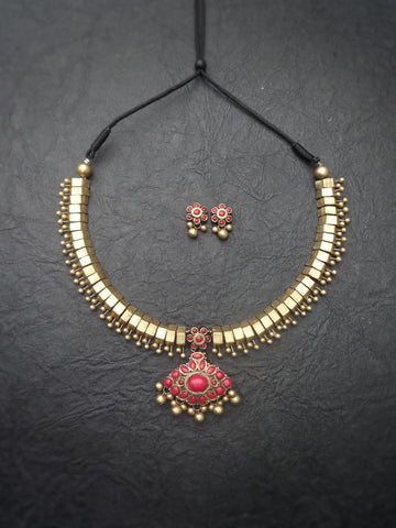 Devika- golden terracotto necklace set