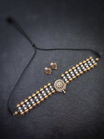 Elegant Handcrafted Terracotta Choker with Stud Earrings
