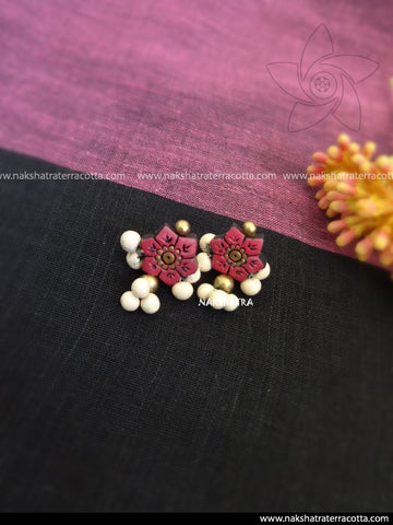 Floral stud