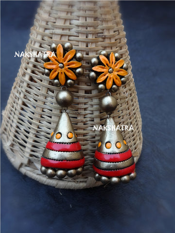 Flowery jhumka