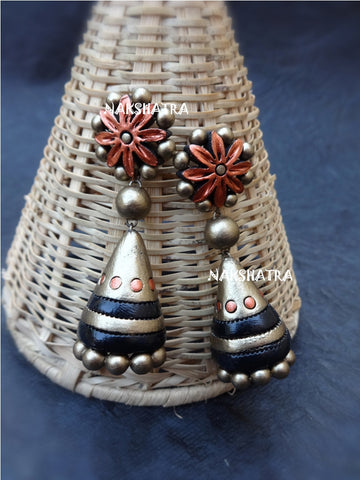 Flowery jhumka