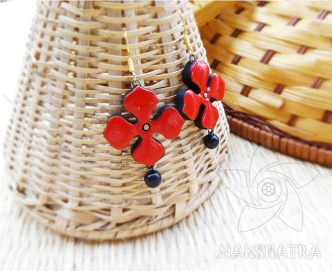 Terracotta flowery hook drop