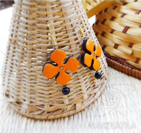 Terracotta flowery hook drop