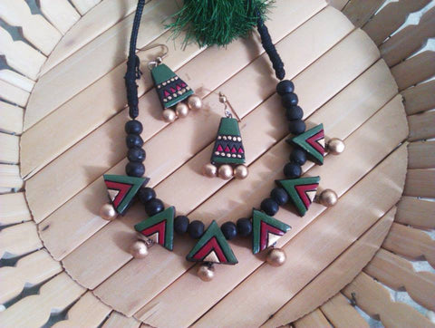 Terracotta Necklace