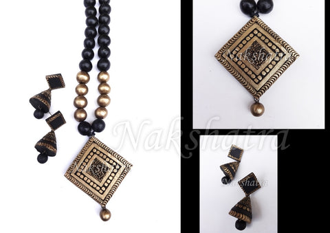 Terracotta Necklace