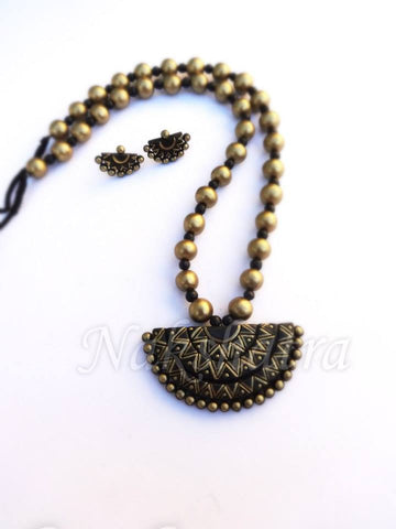 Terracotta Necklace