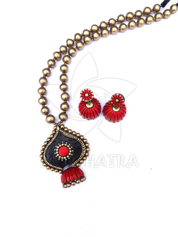 Terracotta Necklace