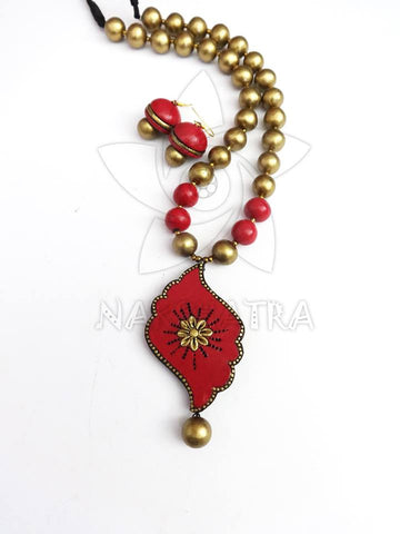 Terracotta Necklace