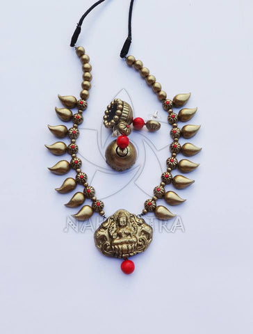 Terracotta Necklace