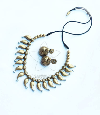 Terracotta Necklace