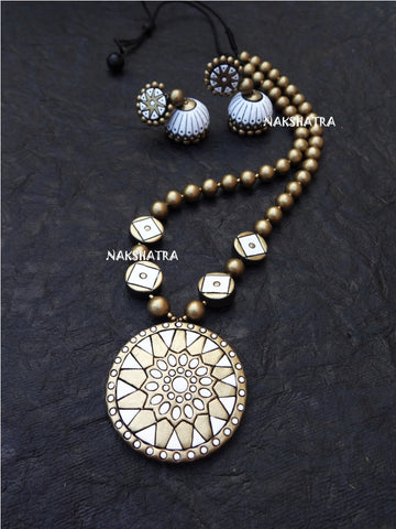 Terracotta Necklace