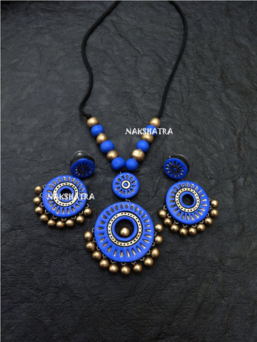 Terracotta Necklace Blue disky