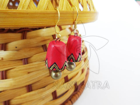 Terracotta hook drop