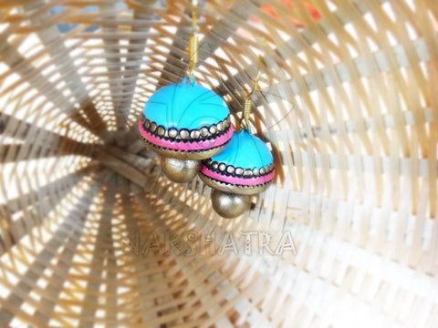 Terracotta hook drop